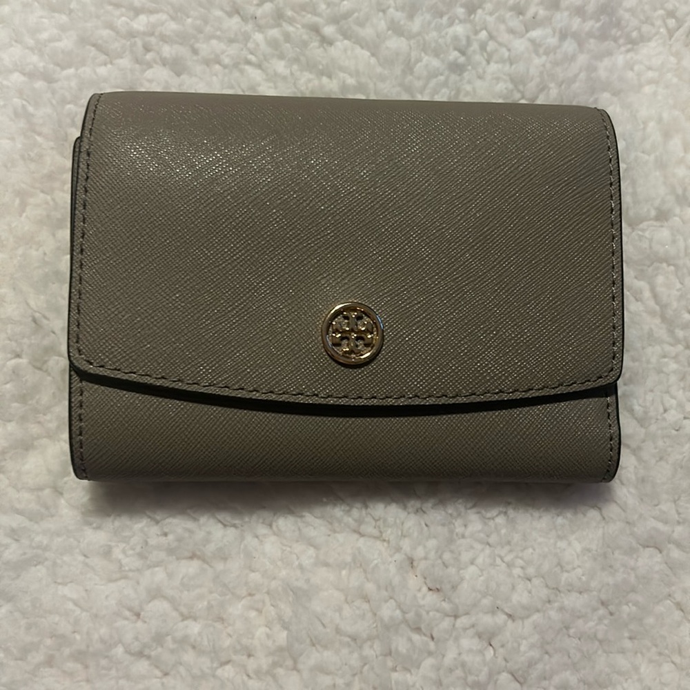 Tory Burch wallet